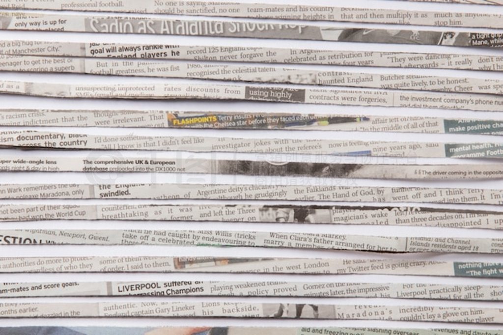 平躺报纸条排列产品实拍免费下载_jpg格式_626像素_编号46771925
